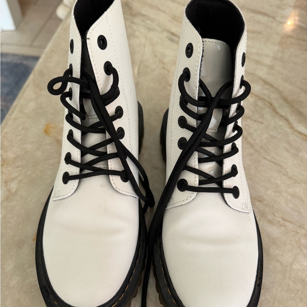 Dr. Martin Luna Military white  Lace-Up Boots with Black Accents
